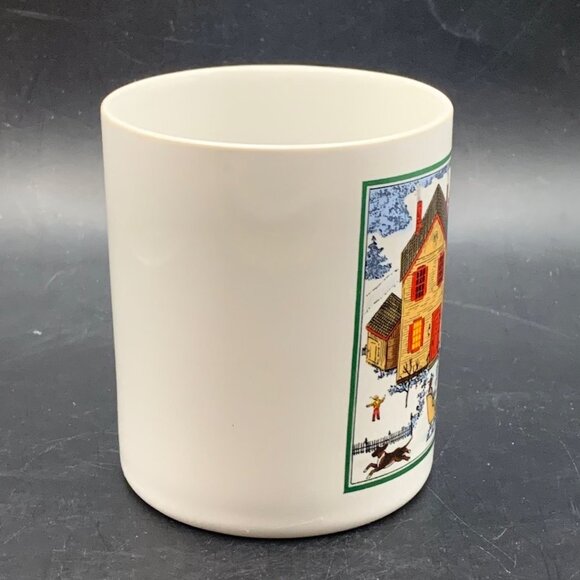 Christmas Santa Mug Cup White With VTG Santa & Houses Snow Scene Made In Japan - Picture 2 of 8